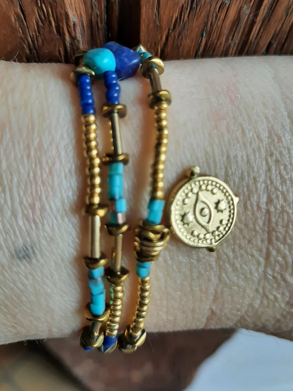 Les Ailes de Gloria Karma Blue bracelet multirangs bleu