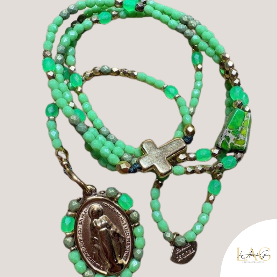 Les Ailes de Gloria Jardin d'Âme collier chapelet sautoir long