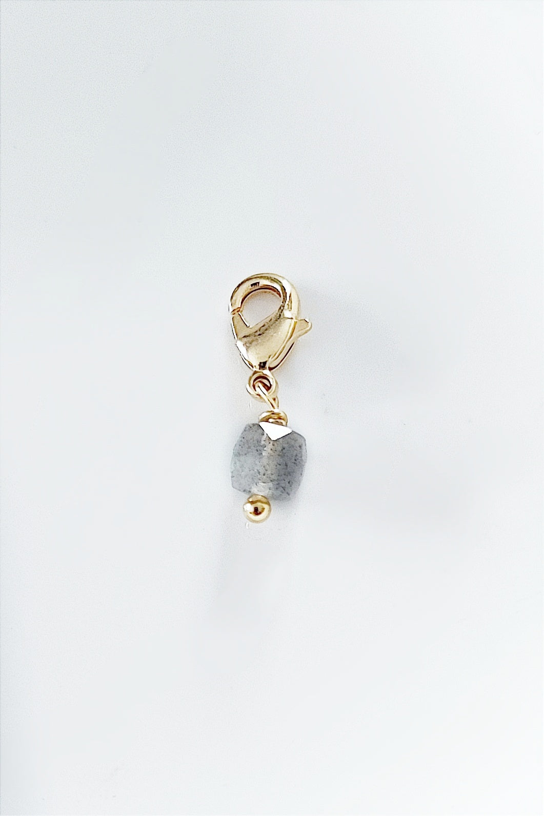 Ô PLUM Breloques cube breloque labradorite plaqué or
