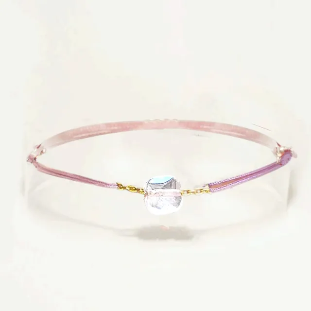 Ô PLUM Cordon bracelet quartz rose plaqué or réglable