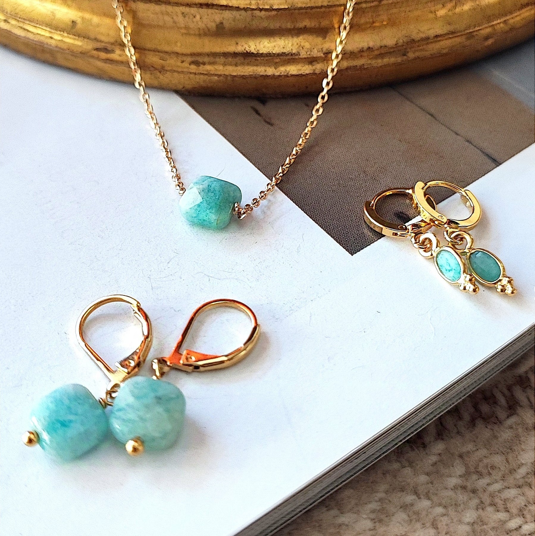 Ô Plum Shenaa collier amazonite plaqué or 42/45 cm