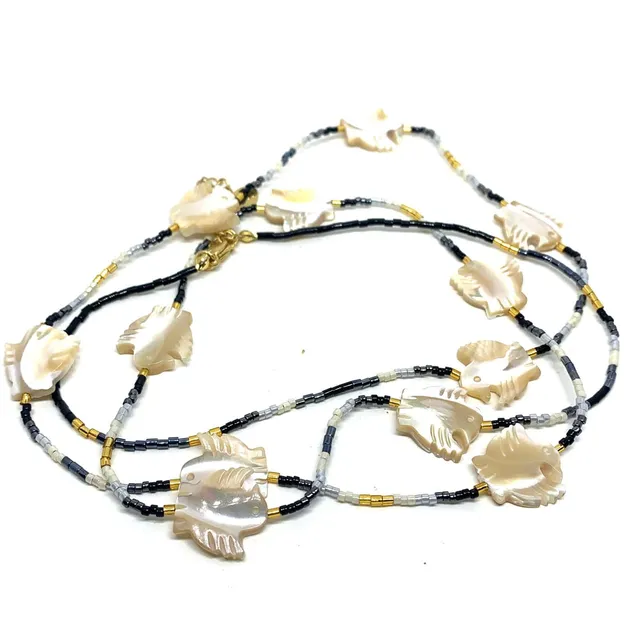 HYPNOCHIC TOTEM sautoir long oiseau nacre perles Miyuki