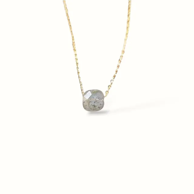 Ô PLUM Shenaa Labradorite collier 39/42 cm plaqué or