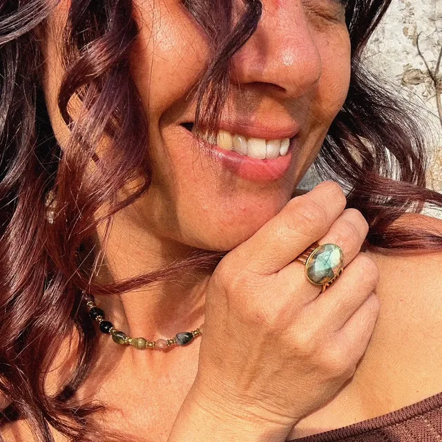 MAD SO CREATION Bague Lumen labradorite acier ajustable
