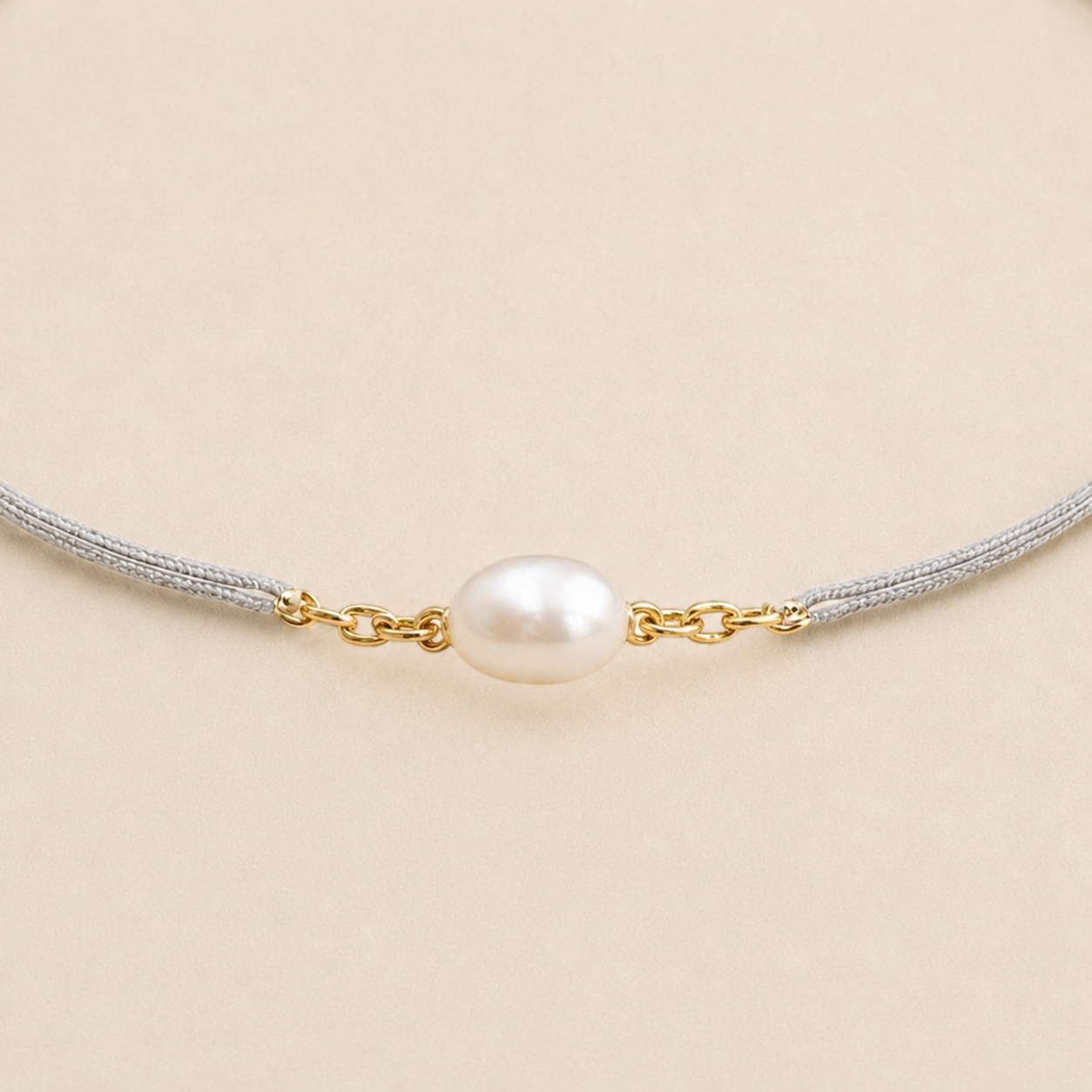 Ô PLUM Bracelets cordon perle blanche bracelet rose pâle plaqué or