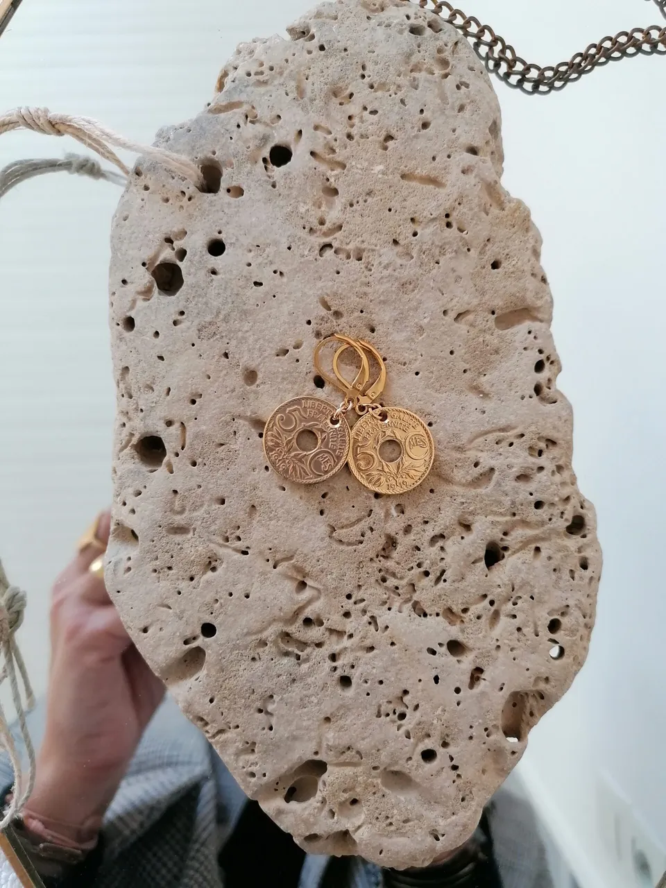 Le P'tit Franc Fraternité 5 Sous boucles d'oreilles plaqué or