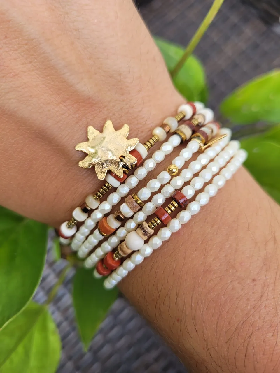 Les Ailes de Gloria Maui bracelet multirangs doré