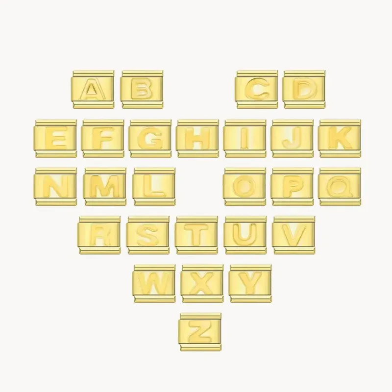 Les Ailes de Gloria Wings Lettre Engrave Gold charm