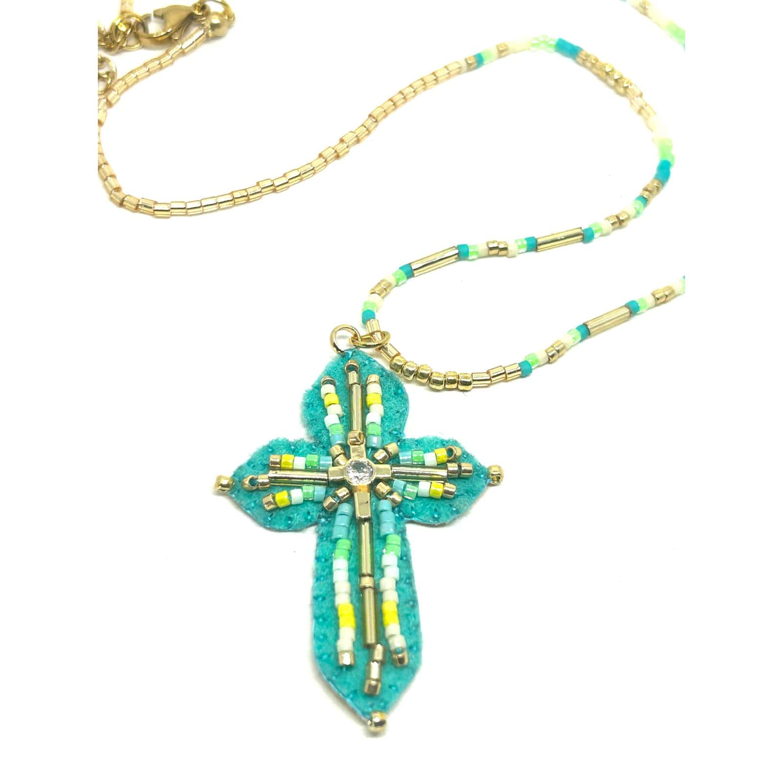 HYPNOCHIC MARTA collier croix perles Miyuki 40 cm