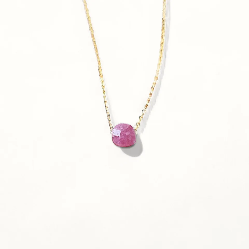 Ô PLUM Colliers CHARLIE Rubis d'Inde collier plaqué or 42cm