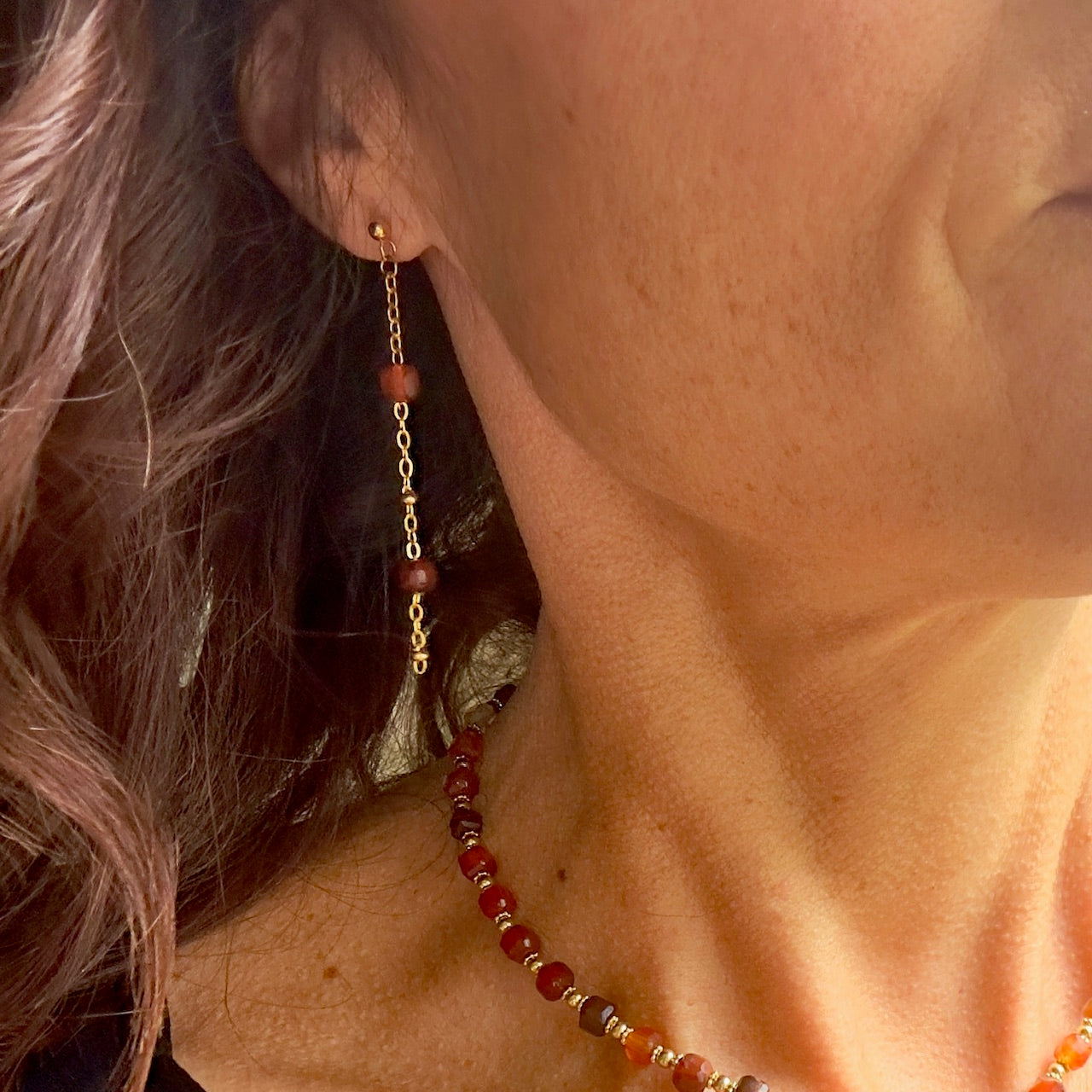 MAD SO CREATION Sigma boucles d'oreilles agate rouge pendantes
