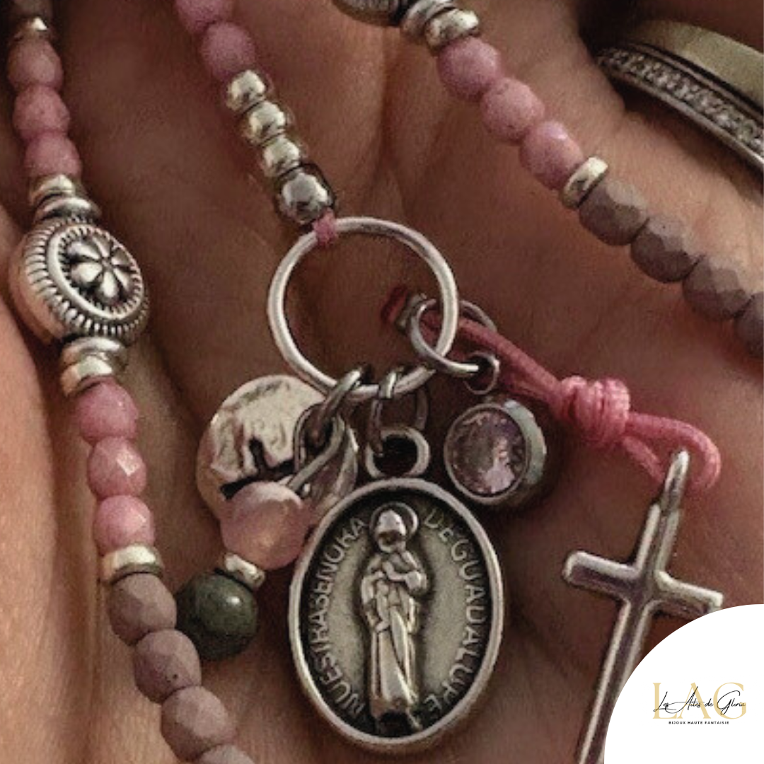 Les Ailes de Gloria Rosaria collier sautoir chapelet long