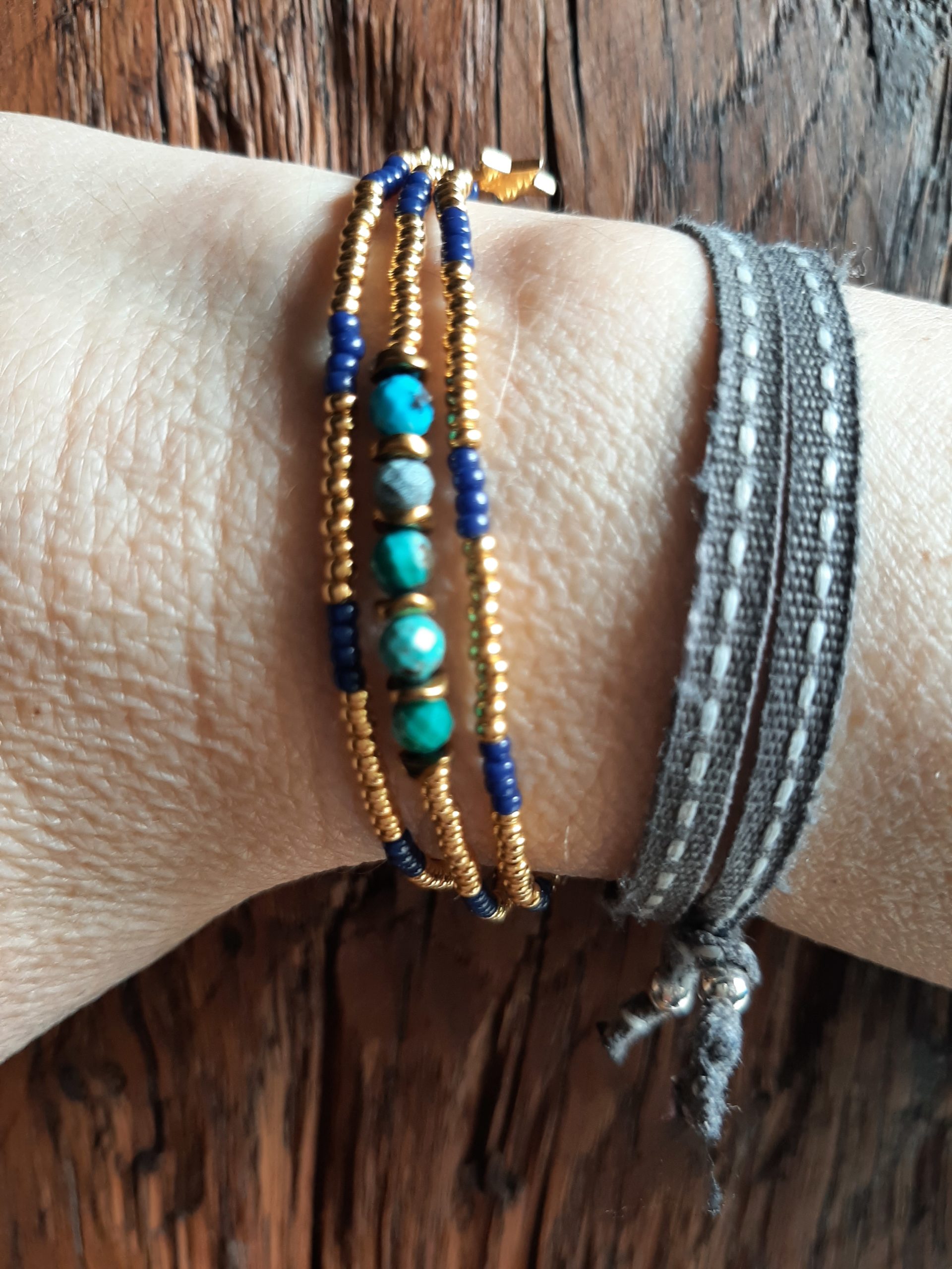 Les Ailes de Gloria Multirangs African Blue bracelet bleu