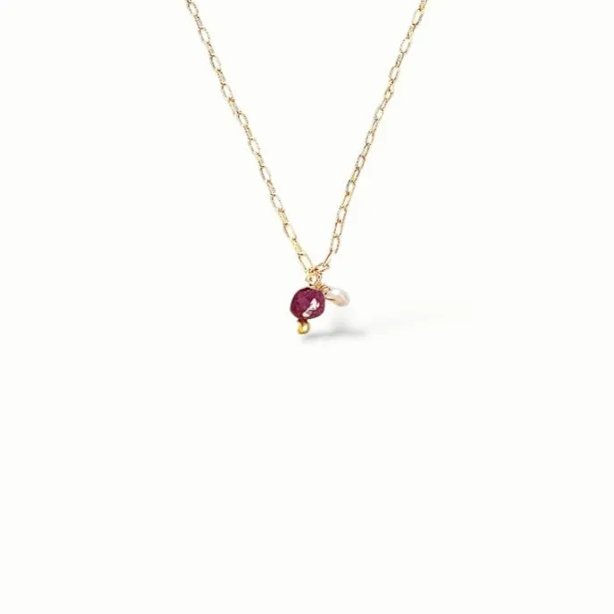 Ô PLUM Collier rubis Inès perle collier plaqué or 42 cm