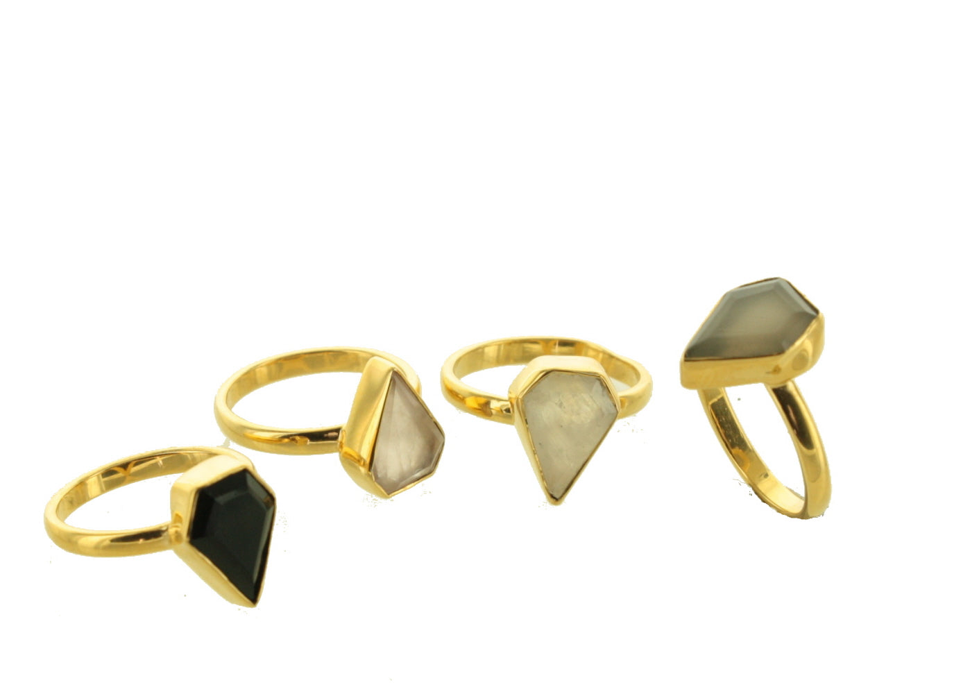 Leticia Ponti Victoria bague plaqué or onyx taille 52-56