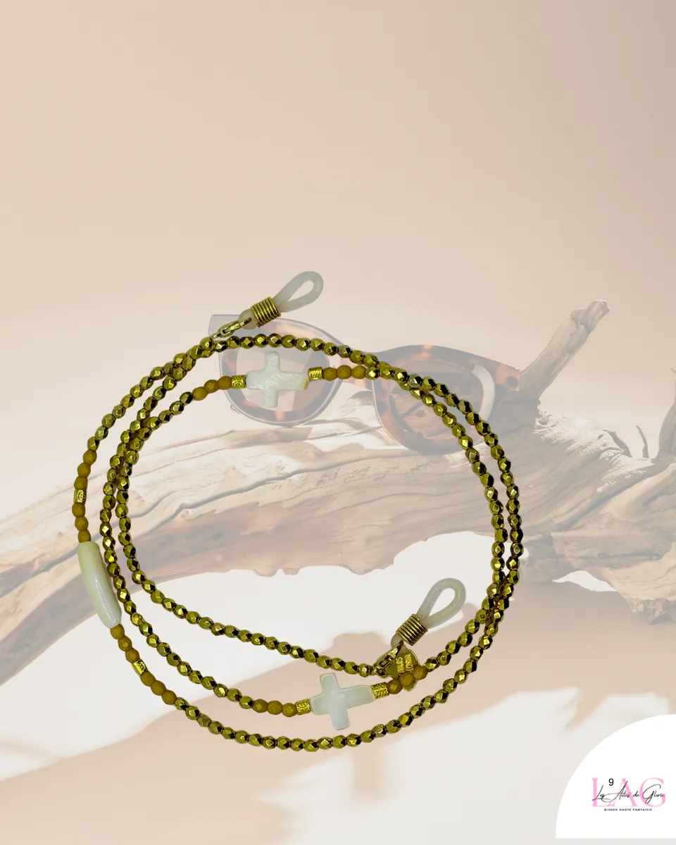Les Ailes de Gloria Chaîne de Lunettes Croix d'Aura croix fantaisie