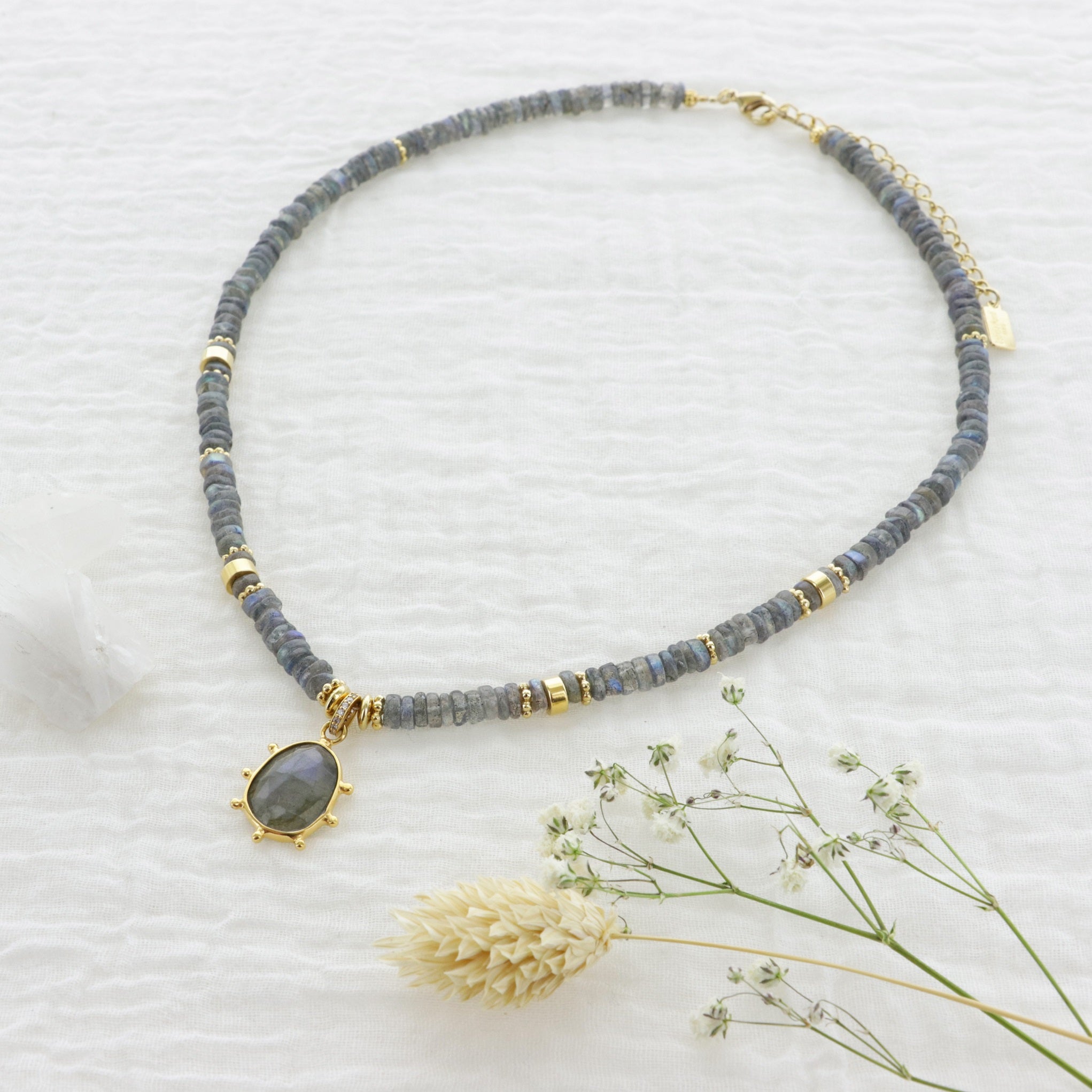 Leticia Ponti Héloïse choker pierre de lune plaqué or 38 cm