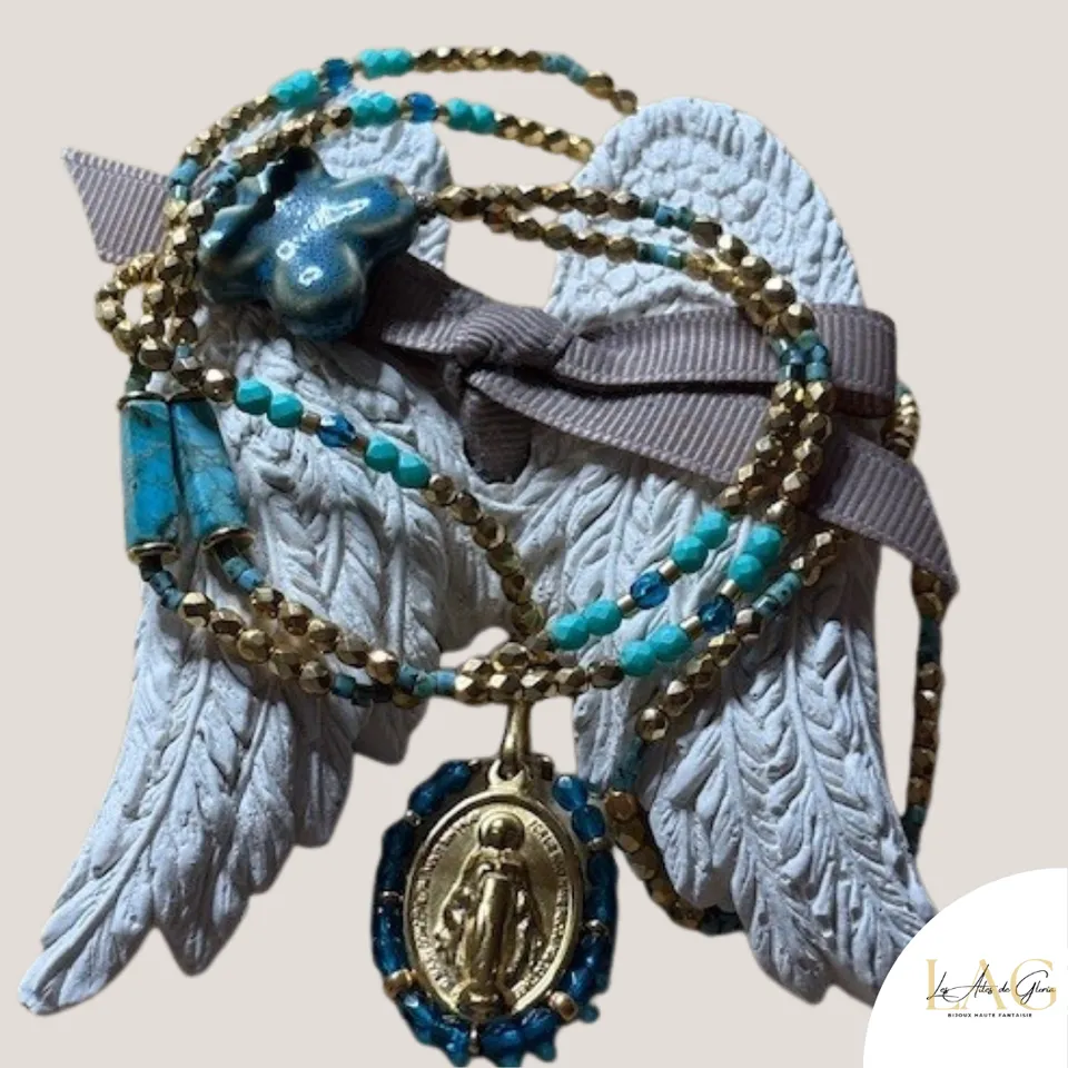 Les Ailes de Gloria Solis collier chapelet fantaisie