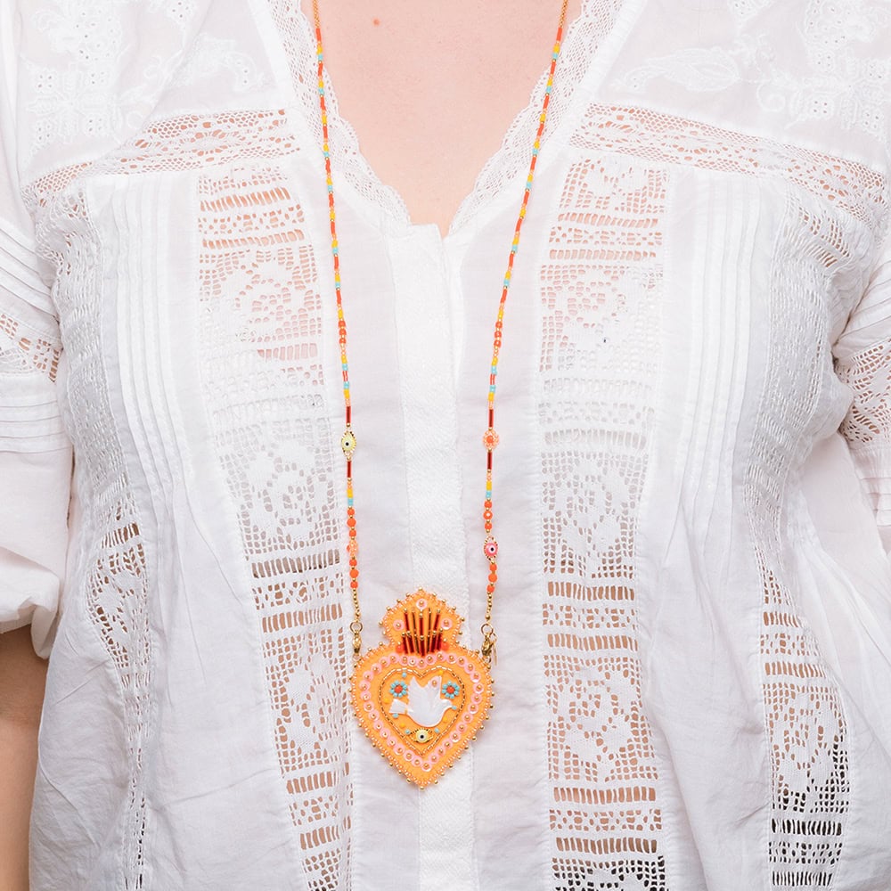 Hypnochic Greta sautoir Ex Voto pendentif feutre perles