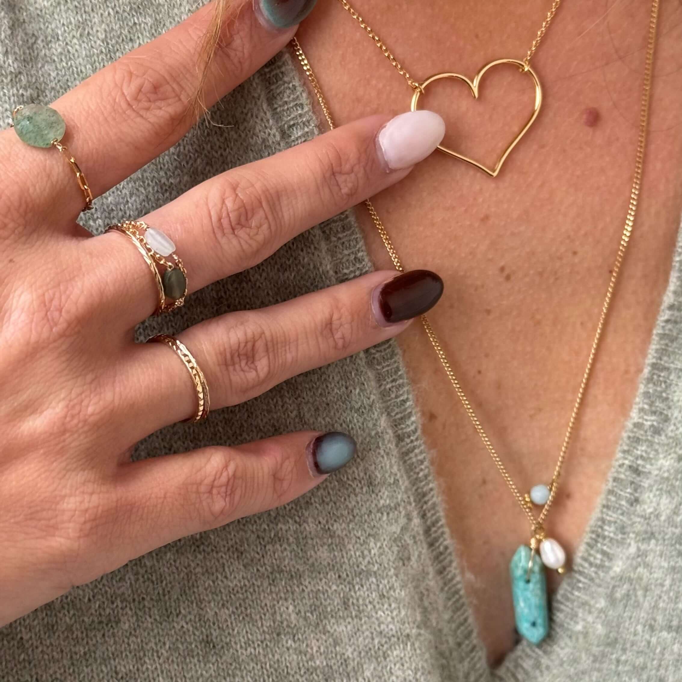 Ô PLUM ENA Cœur collier plaqué or cœur ajouré 42/45 cm