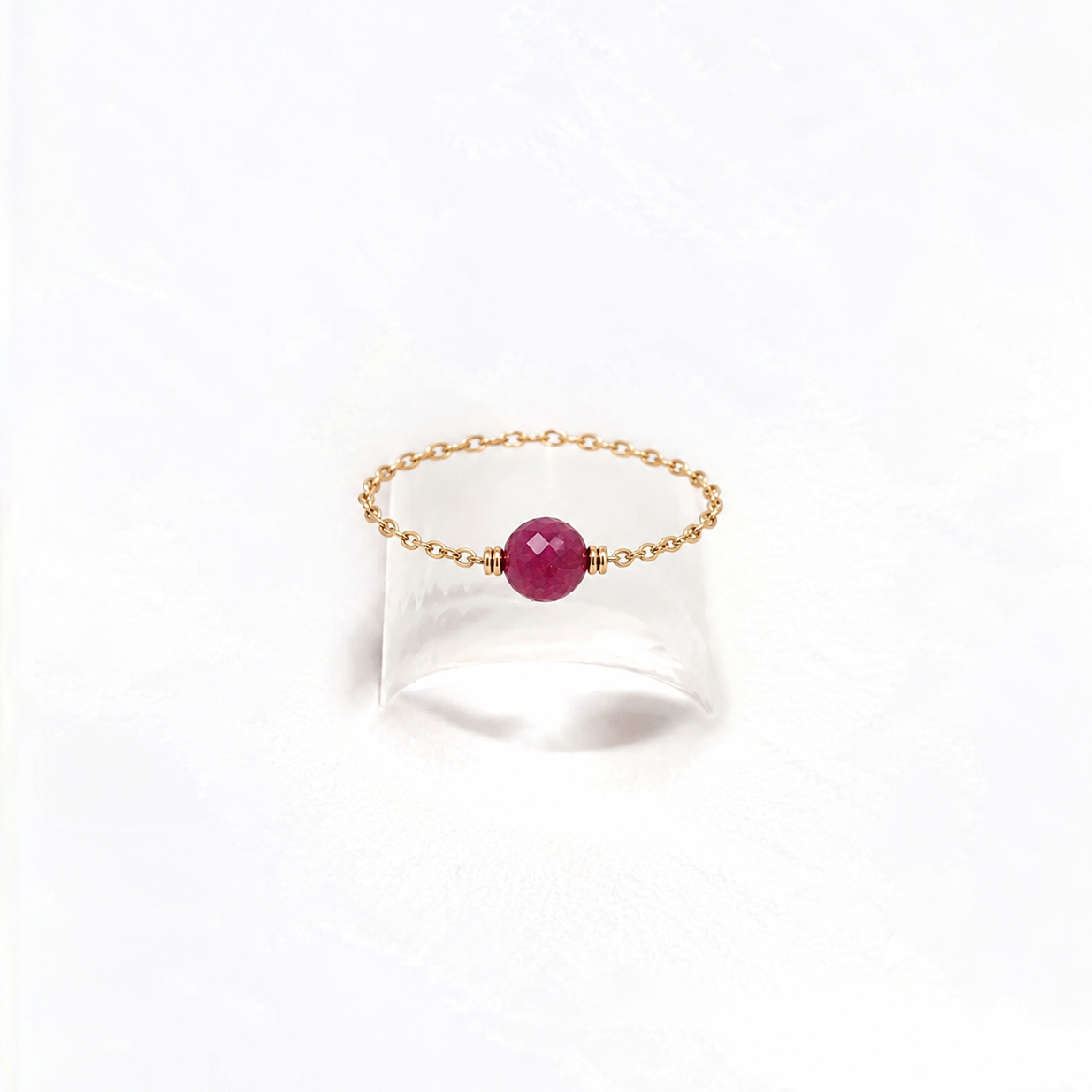 Ô Plum Bonnie bague mini rubis plaqué or taille 52