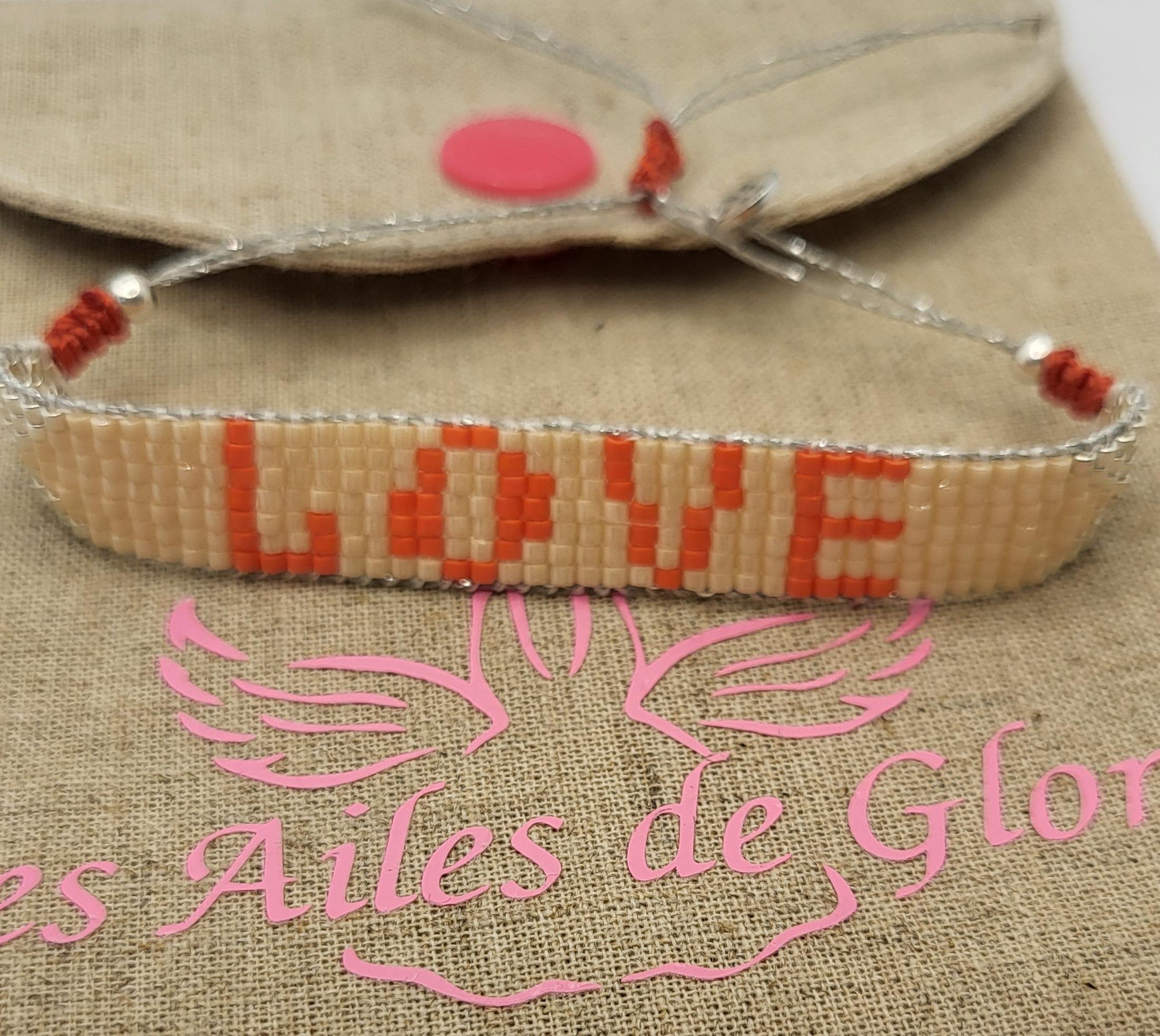 Les Ailes de Gloria Love bracelet tissé petits liens