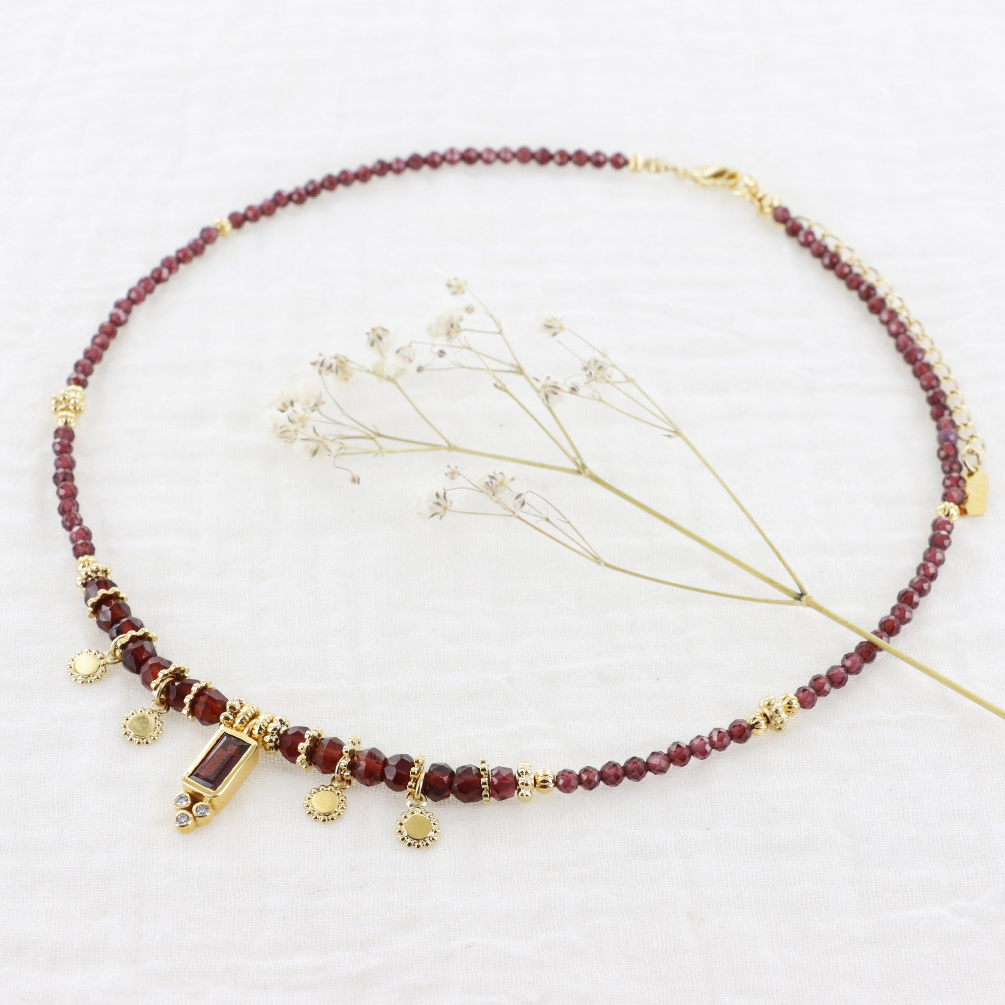 Leticia Ponti Frida Pampilles collier labradorite multi-pierres