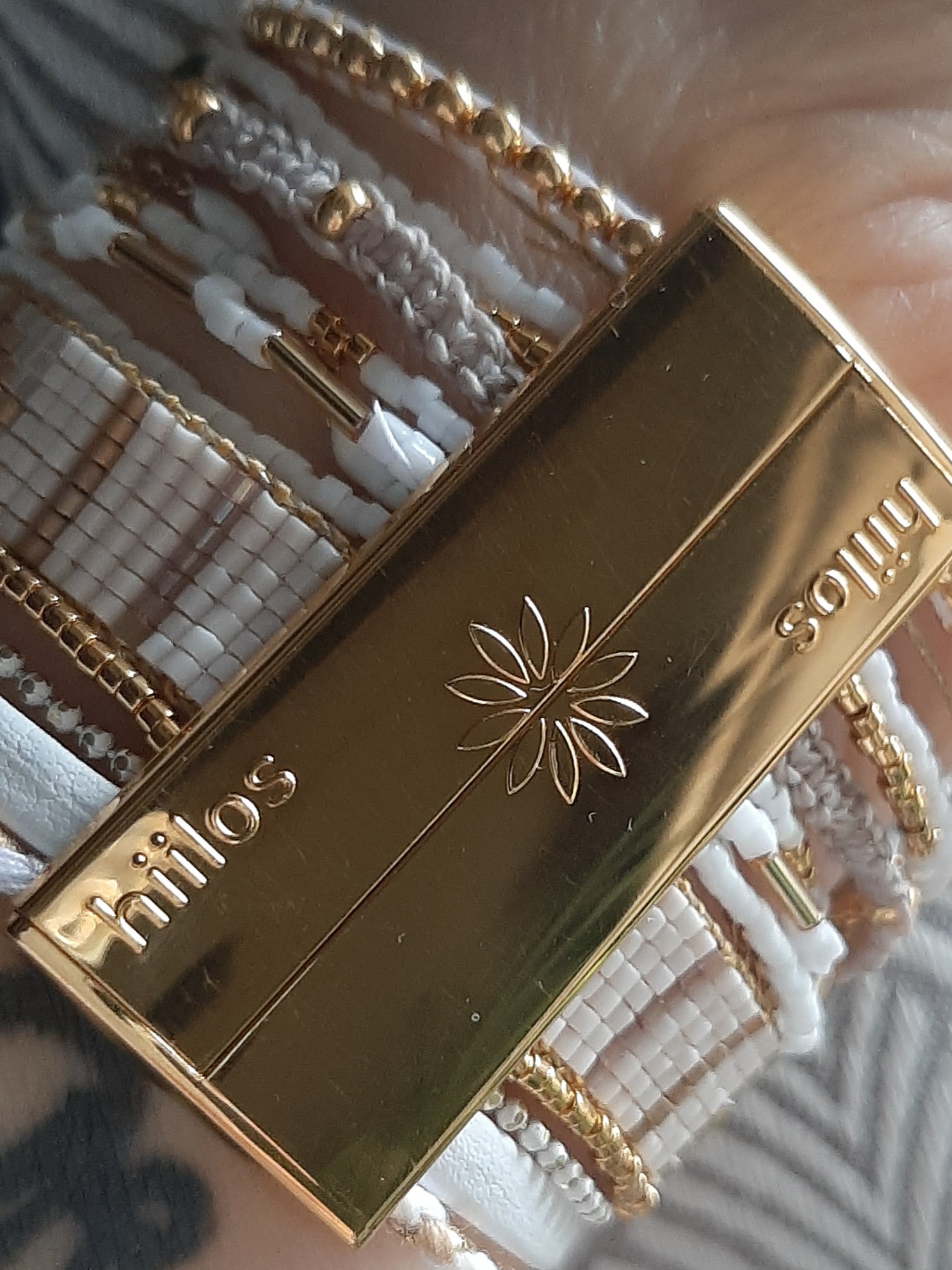 Les Ailes de Gloria Themis bracelet manchette large femme