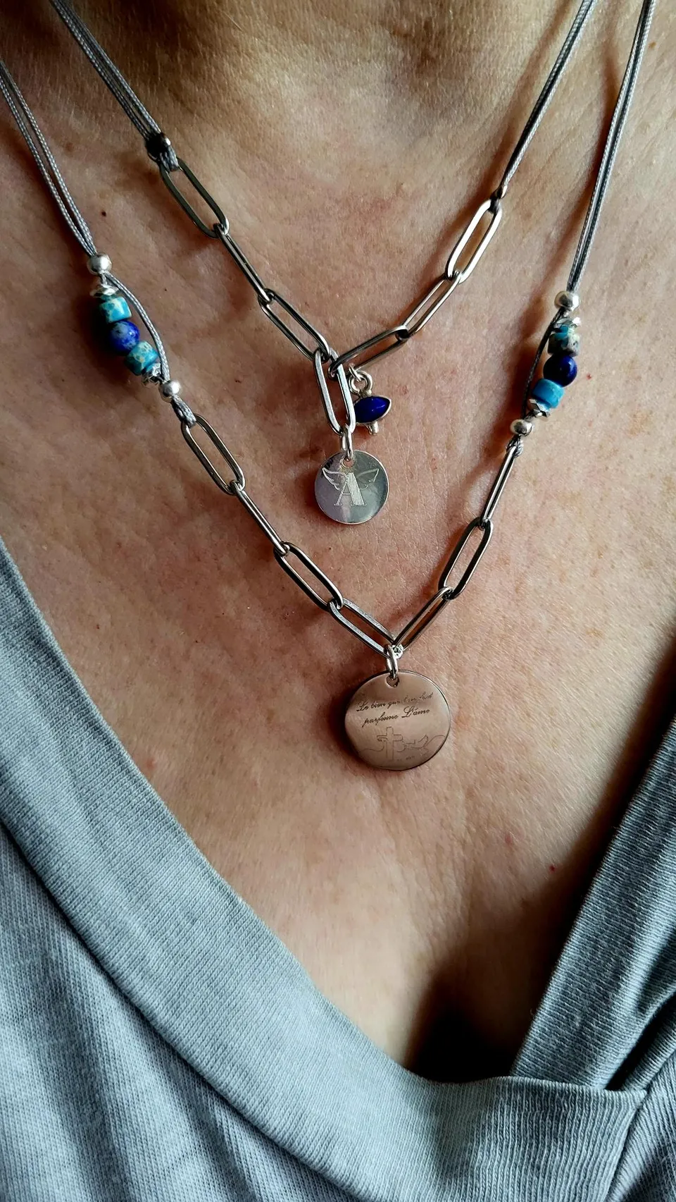 Les Ailes de Gloria Mon Equivoque collier argent gravure