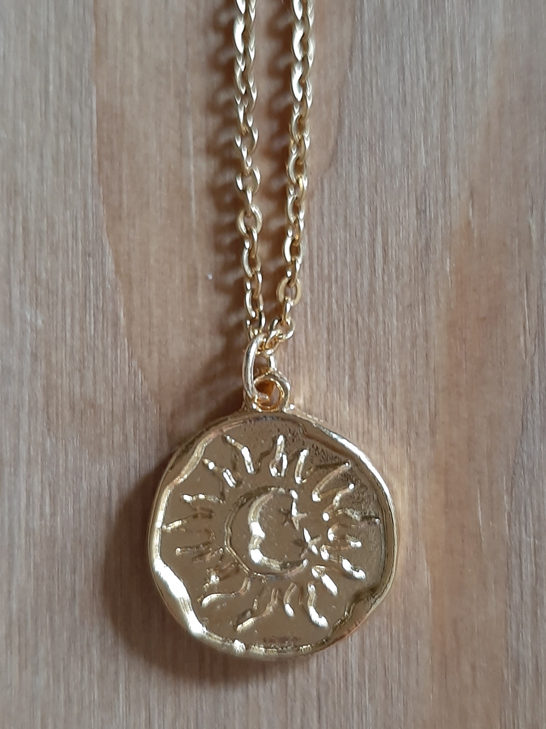Les Ailes de Gloria Collier Chaîne Eclipse collier femme