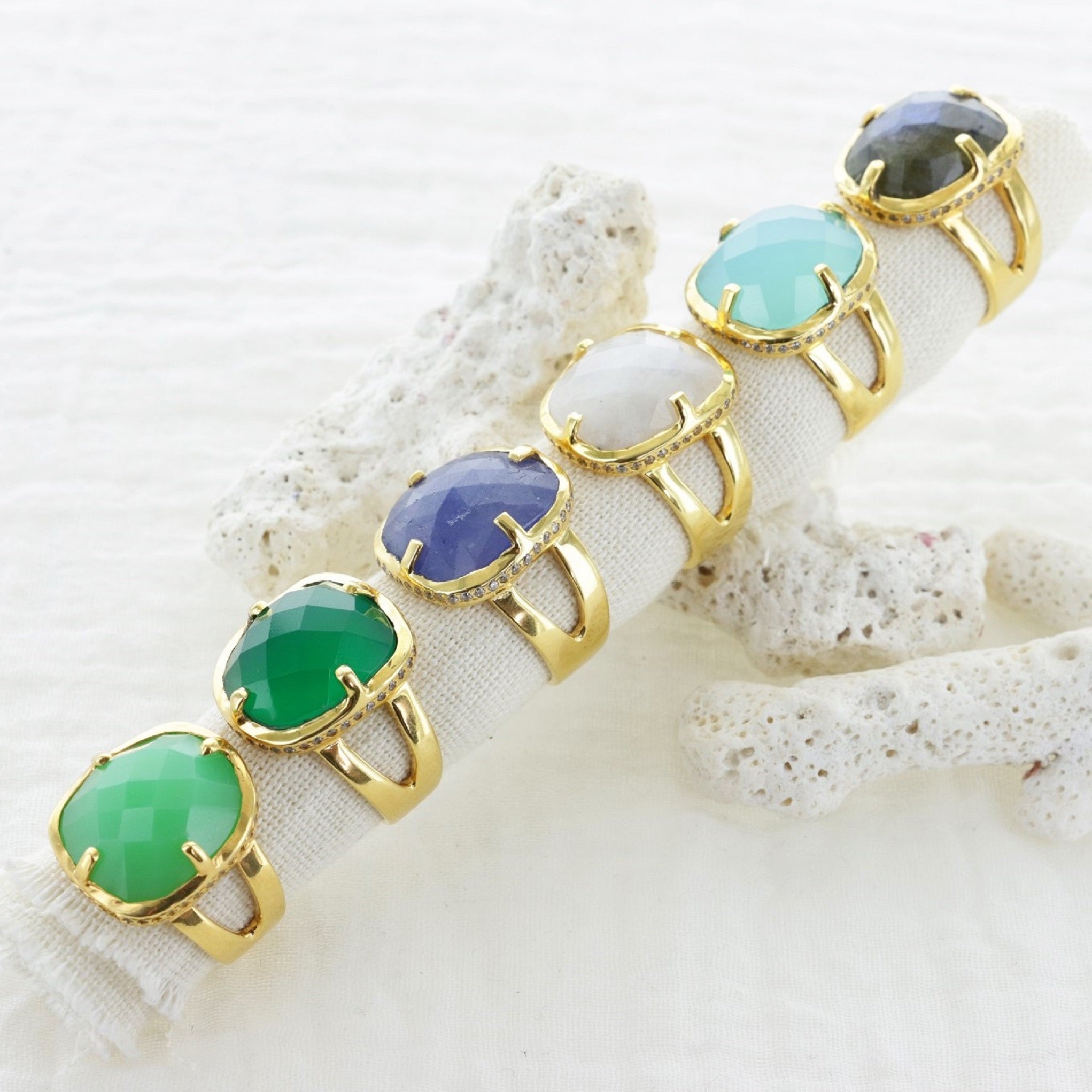 Leticia Ponti Albertine bague plaqué or labradorite