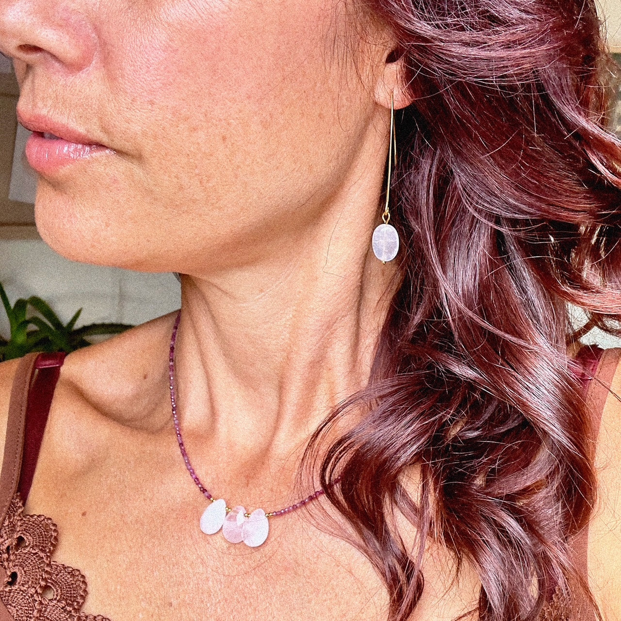 MAD SO CREATION Mona boucles d'oreilles grenat glamour