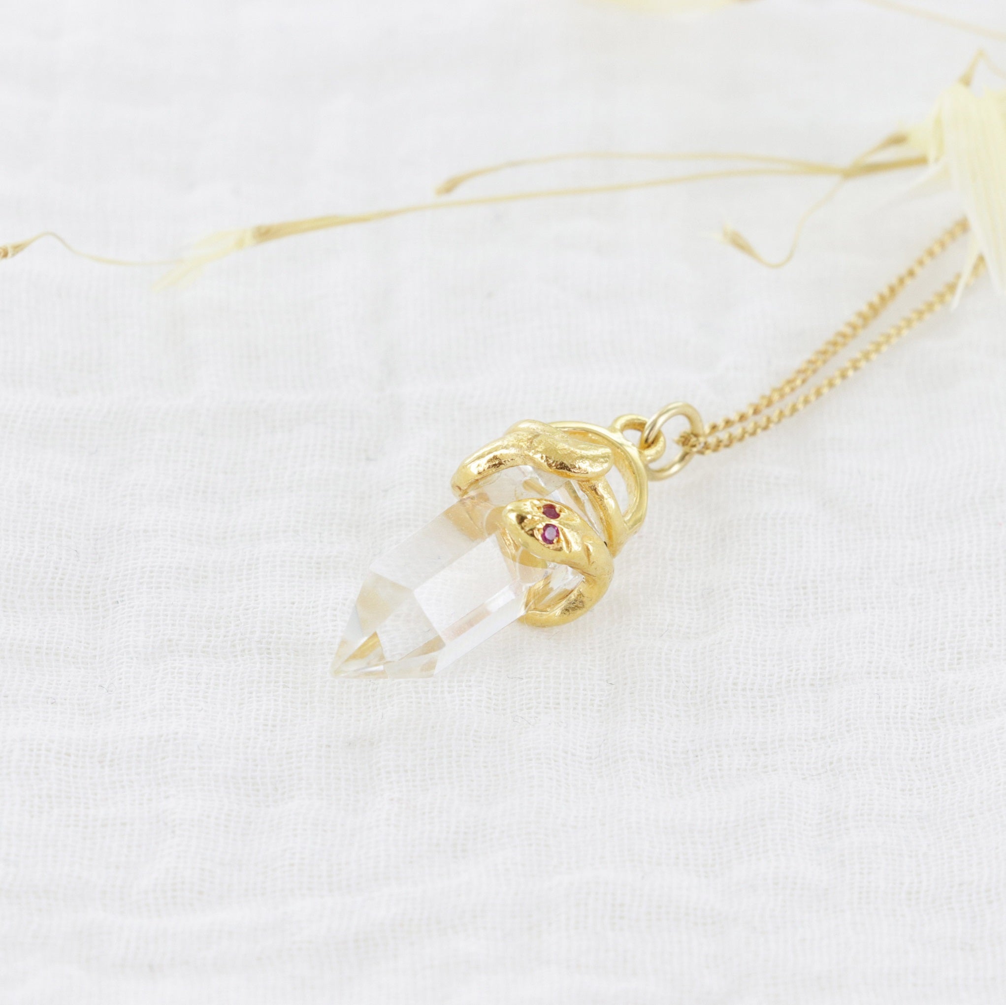 Leticia Ponti Snake collier pendentif cristal rubis