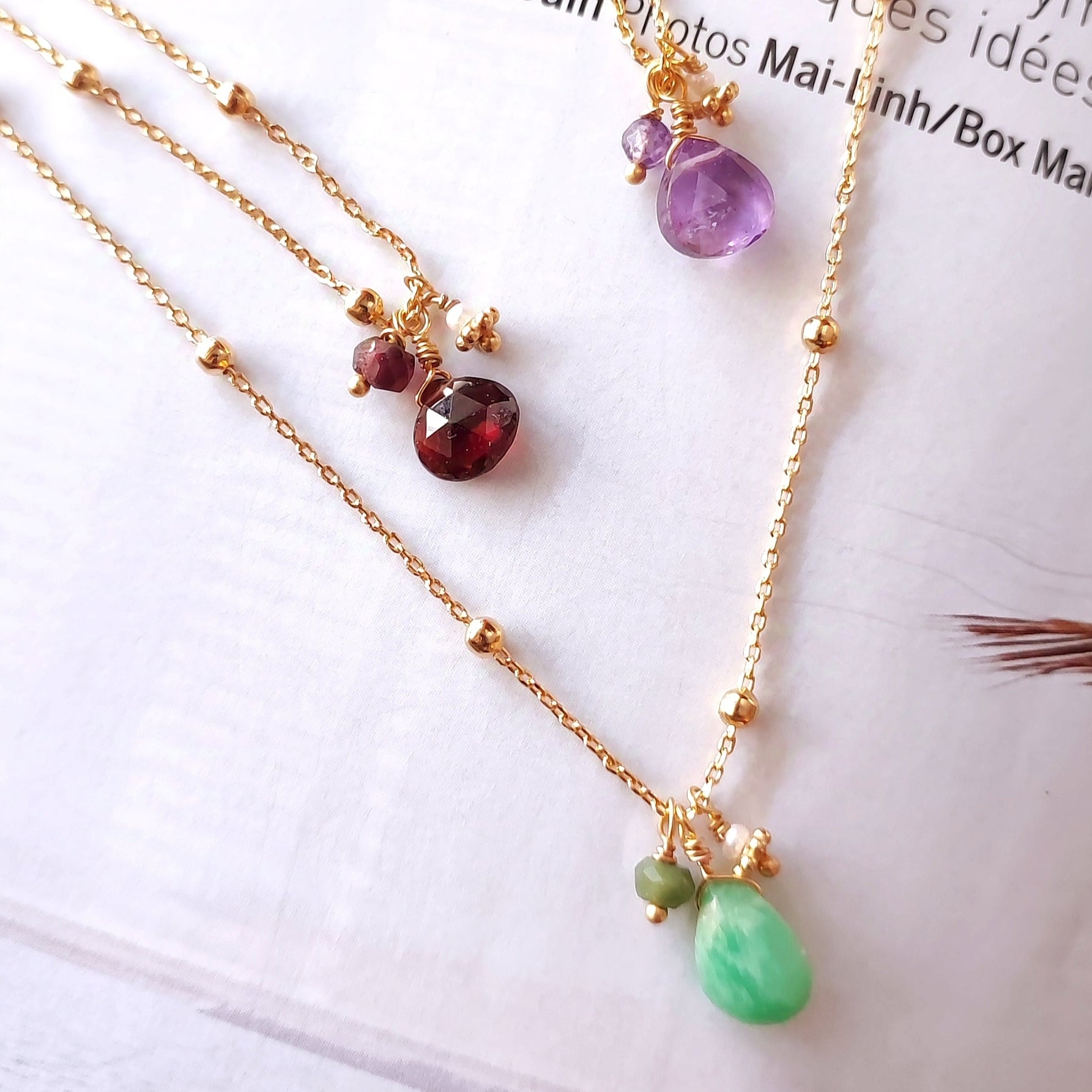 Ô PLUM Colliers Grappe Grenat collier plaqué or perle 50 cm