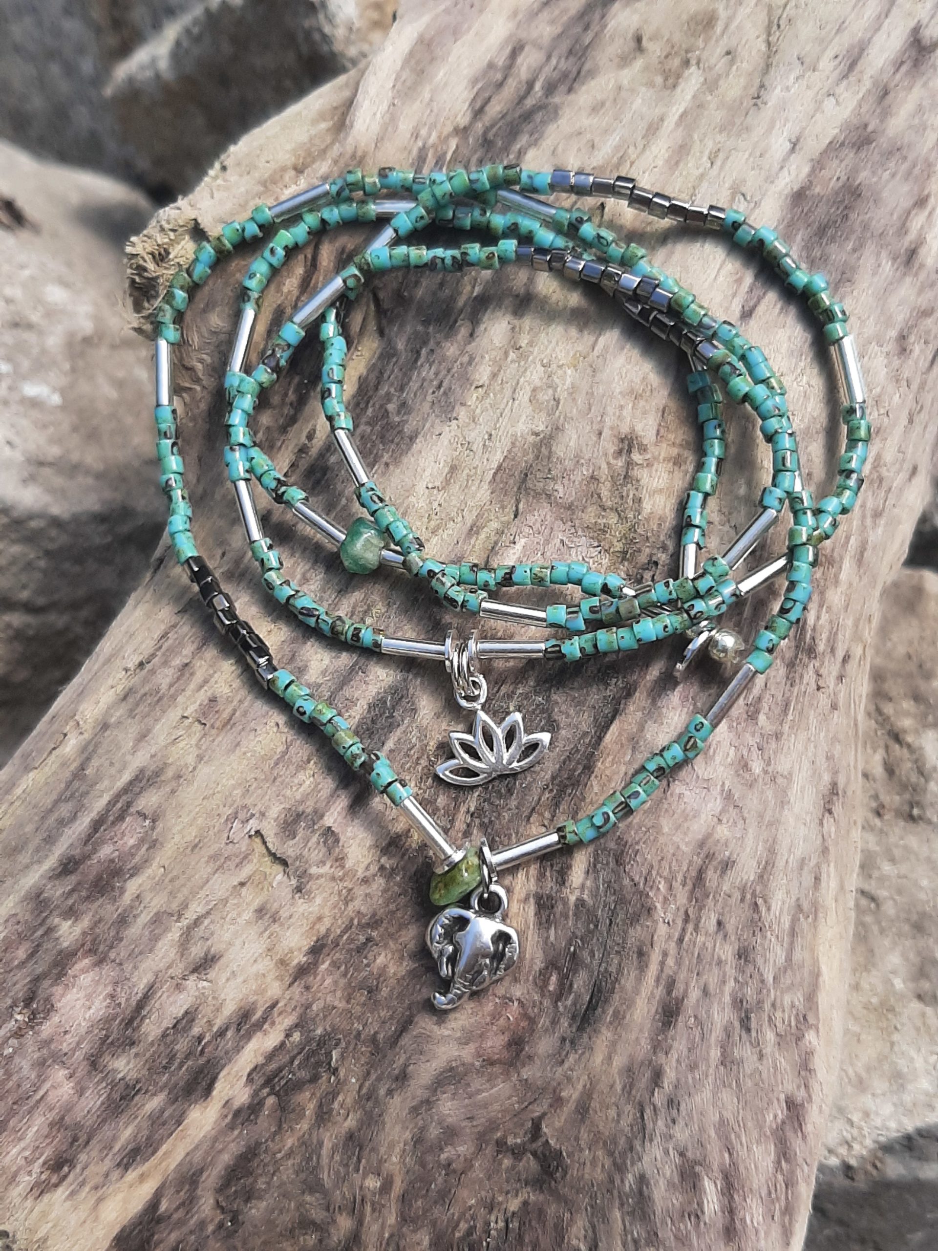 Les Ailes de Gloria Bracelets Multirangs Lotus Blue bracelet bleu