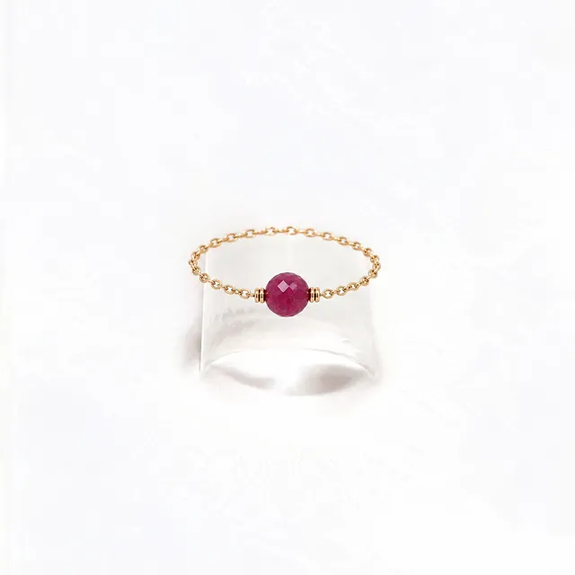 Ô Plum Bonnie bague mini rubis plaqué or taille 52