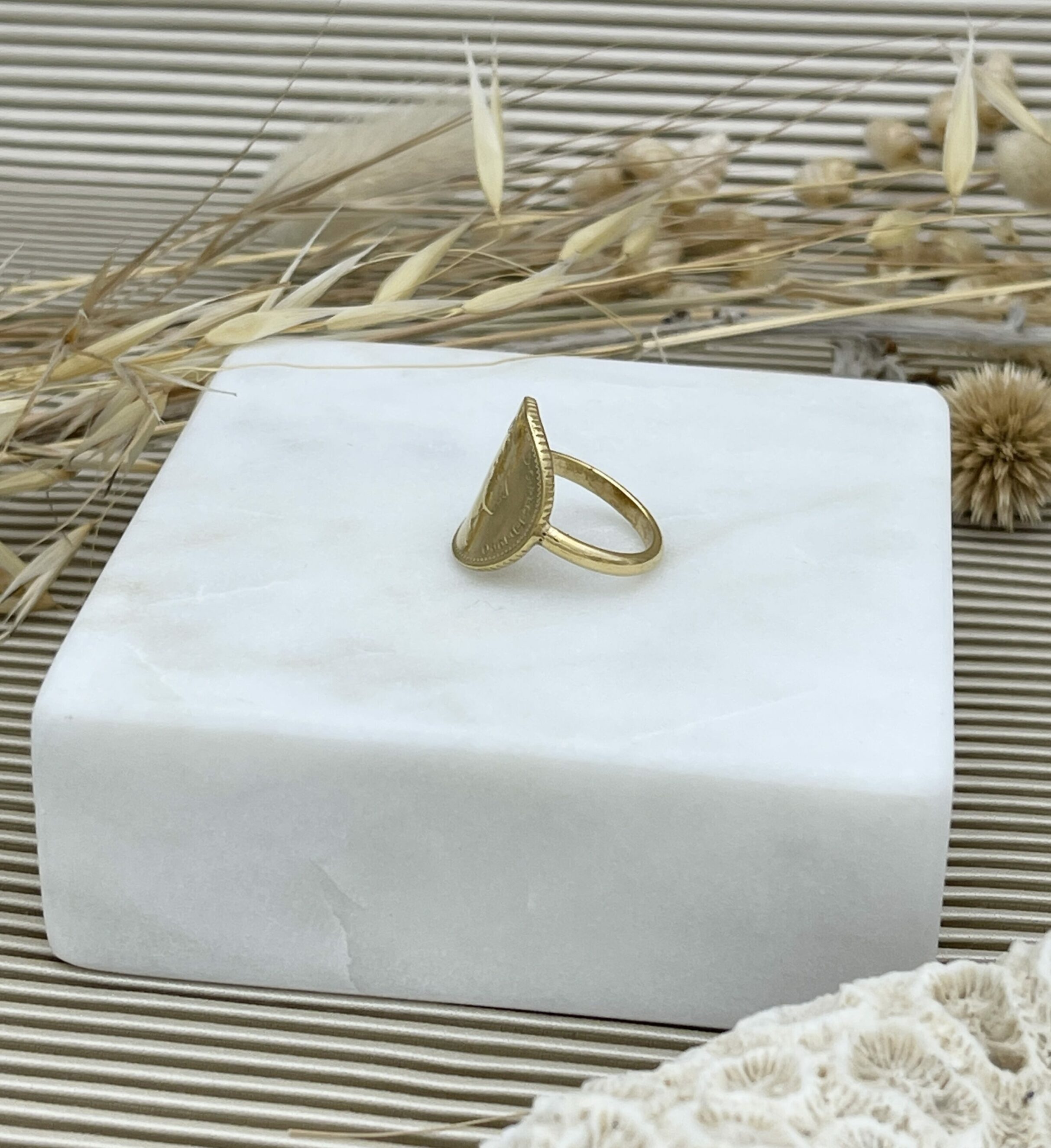 Le P’tit Franc Bague 1/2 Penny bague pièce anglaise Elizabeth II plaqué or
