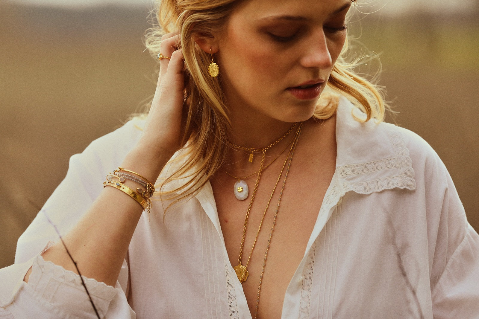 Leticia Ponti Trèfle collier labradorite plaqué or