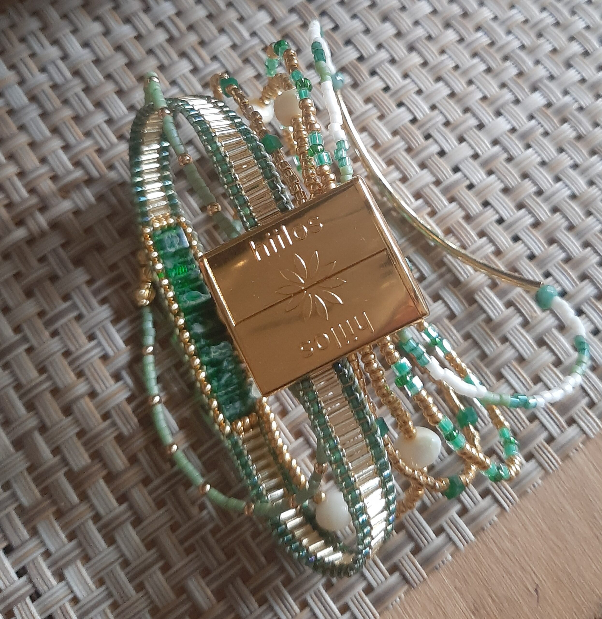 Les Ailes de Gloria Manchettes Bracelet Manchette Ostera large