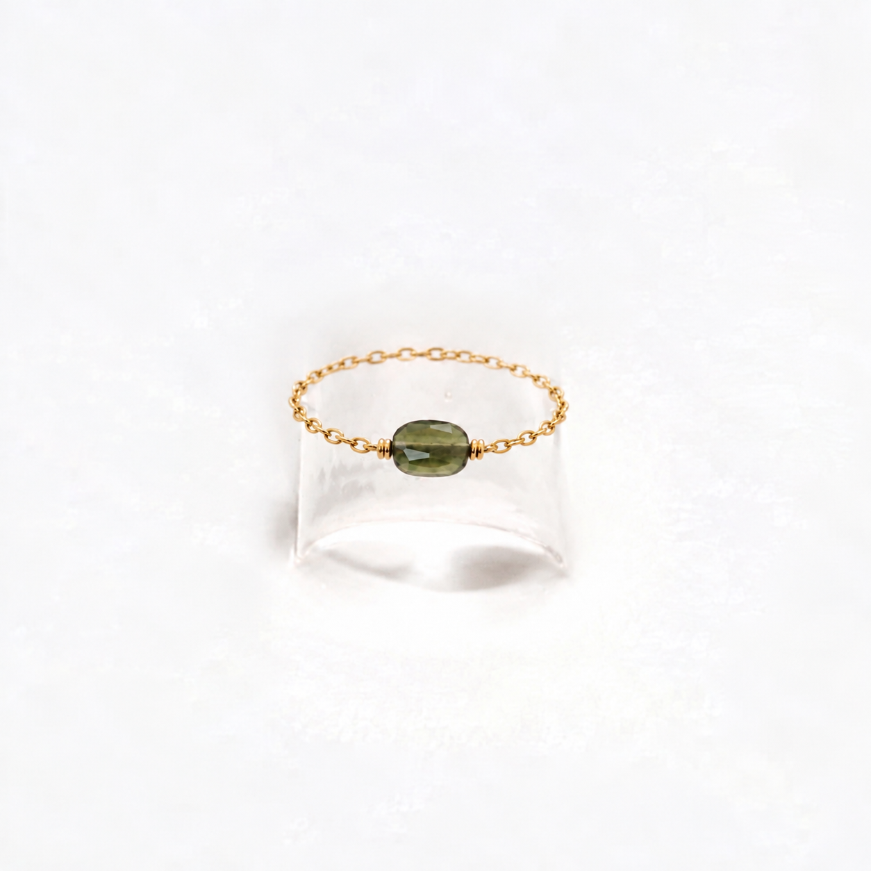 Ô Plum Jenna bague jade plaqué or chaîne fine