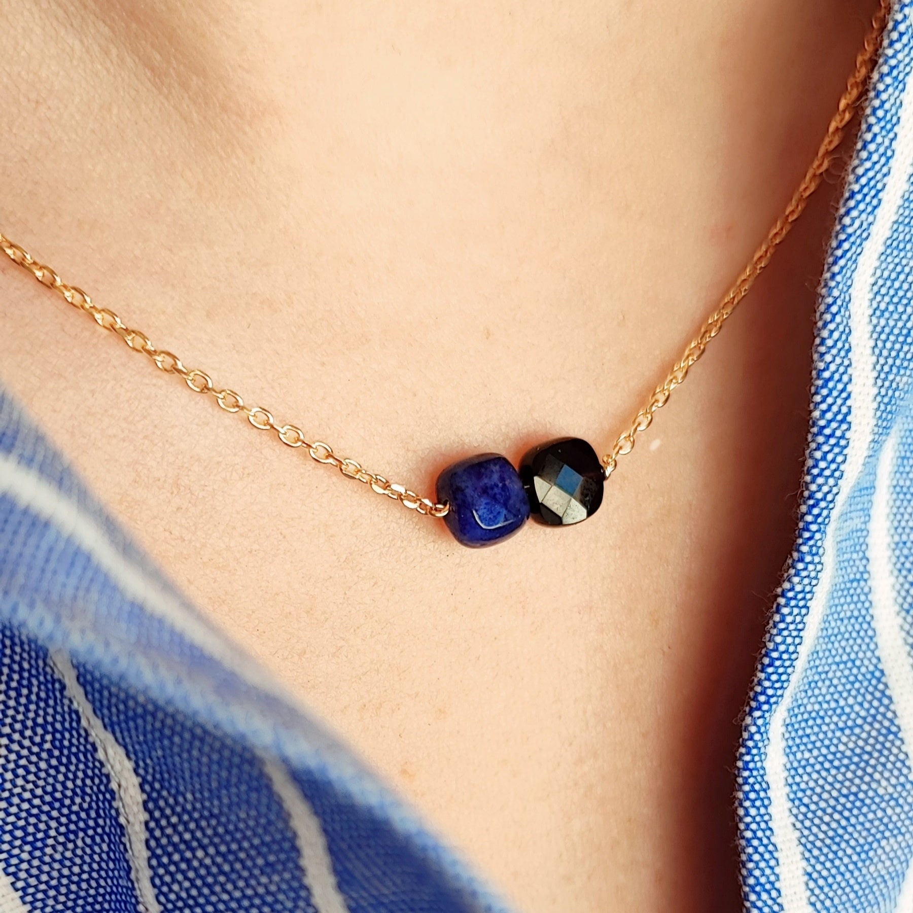 Ô PLUM Aliénor Sodalite collier plaqué or 42/45 cm