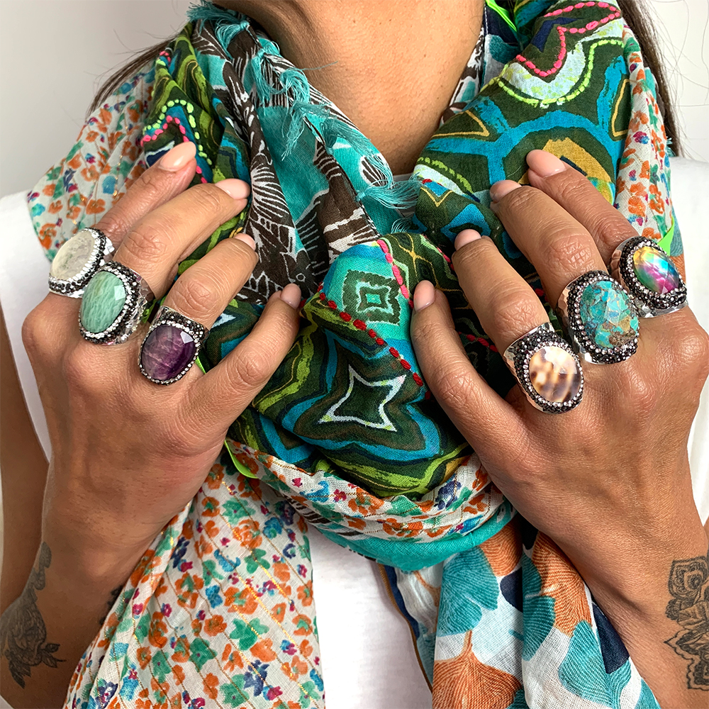 Hypnochic bague dorée strass pierre blanche ajustable